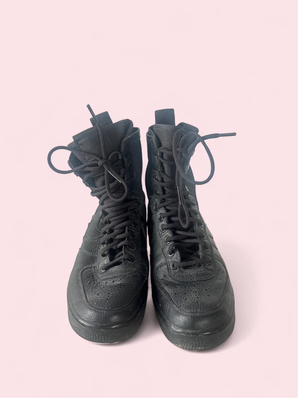 Nike Women’s Black High-Top Lace Sneakers